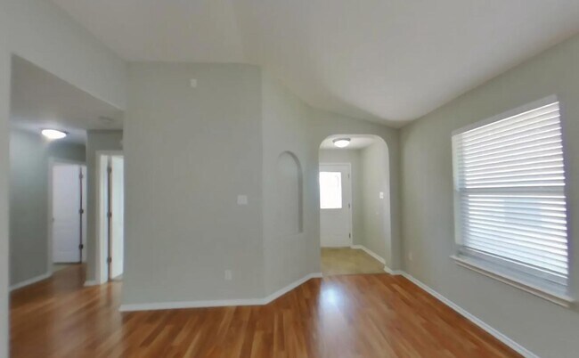 Foto del edificio - Spacious, Stylish, and Simply Perfect — 3-Bedroom Home