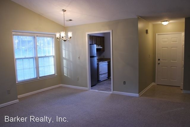 Building Photo - 2 br, 2 bath House - 116 Lake Hollow Circle
