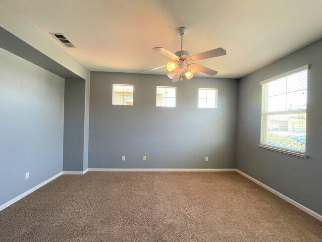 Building Photo - 4675 Tolman Way