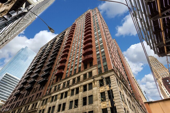 Edificio - 208 W Washington St