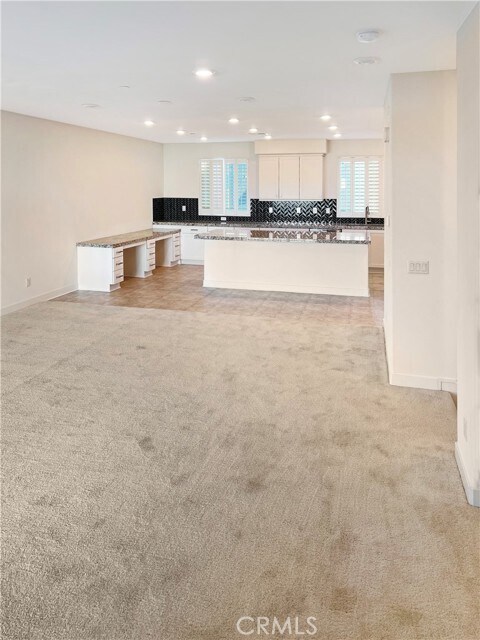 Foto del edificio - 26909 Pathfinder Ln