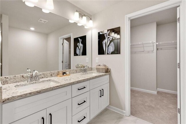 Building Photo - 181 Dewey Rd