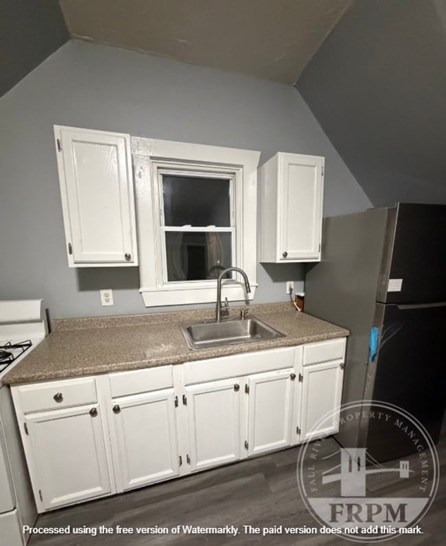 Foto del edificio - 1272 Pleasant St