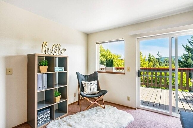 living space - University Heights