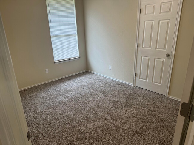 Photo - 11132 NW 5th Terrace House