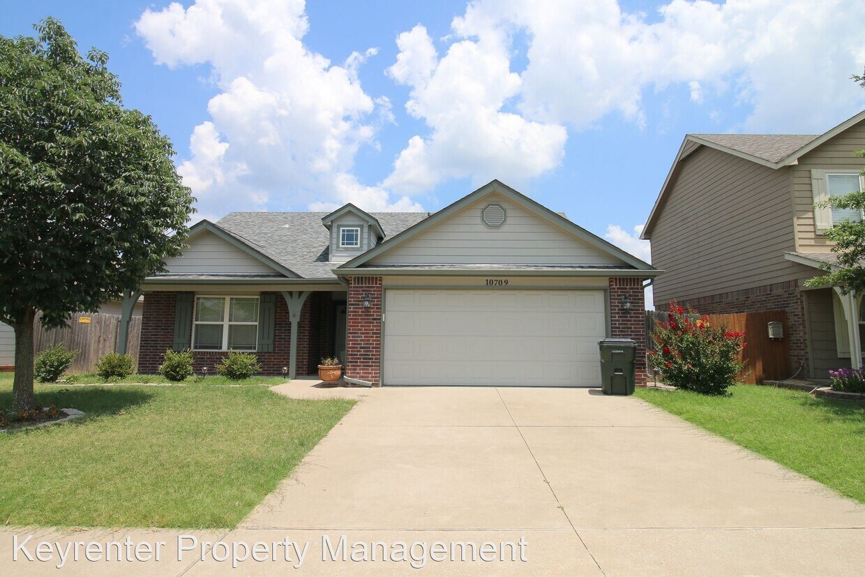 Primary Photo - 3 br, 2 bath House - 10709 N 146th E Ave