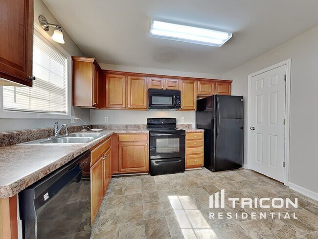 Foto del edificio - 402 WI Pkwy