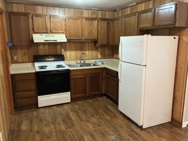 Foto del edificio - 418 N Lucas St