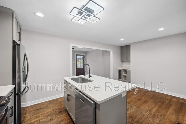Foto del edificio - 3120 Parkway Ave