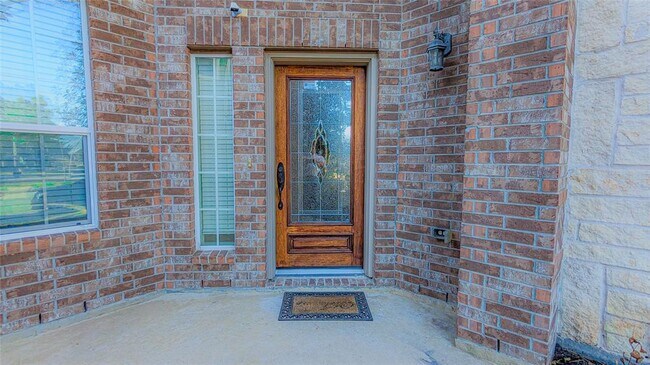 Building Photo - 24606 Wild Oak Lake Dr