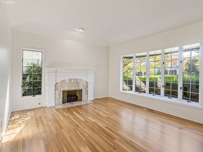 Foto del edificio - 1140 SW Fairfax Pl