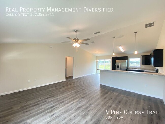 Foto del edificio - Custom Home - Desirable SE Ocala Neighborh...