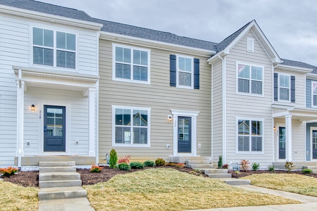 Building Photo - 221 Addison Ct