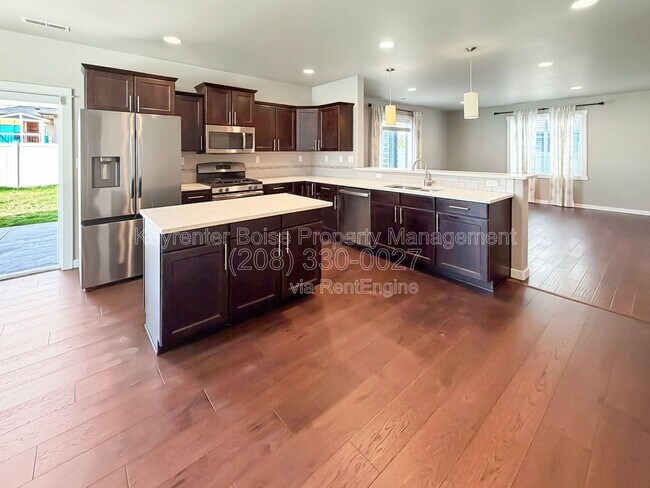Foto del edificio - 7895 S Brundage Ave