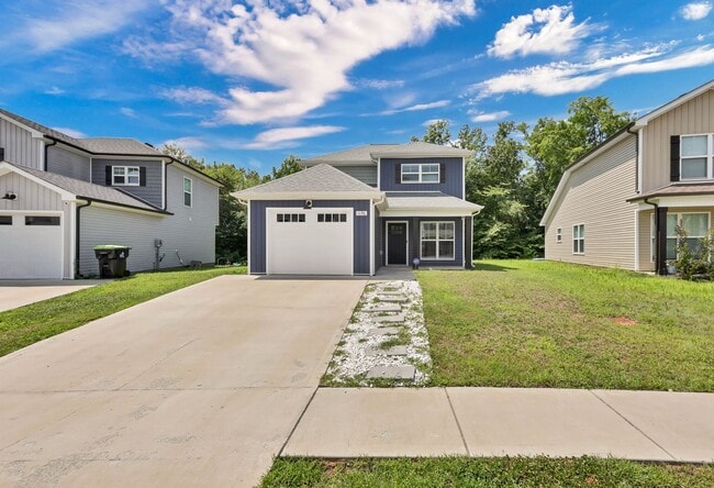 Building Photo - 1196 Cottonwood Dr