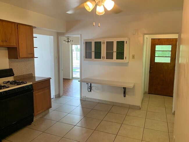 Foto del edificio - Fantastic Location in the Heart of Squirrel Hill!