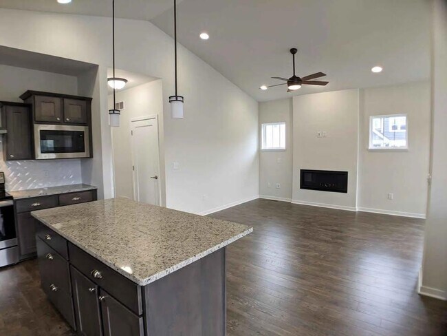 Building Photo - 2902 Turnip Wy