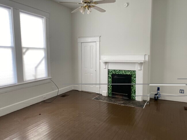 Bedroom - 2723 8th St