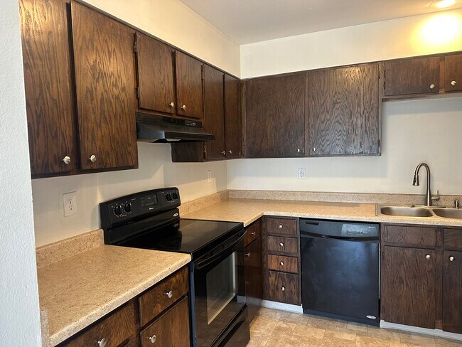 Foto del edificio - 7891 York St