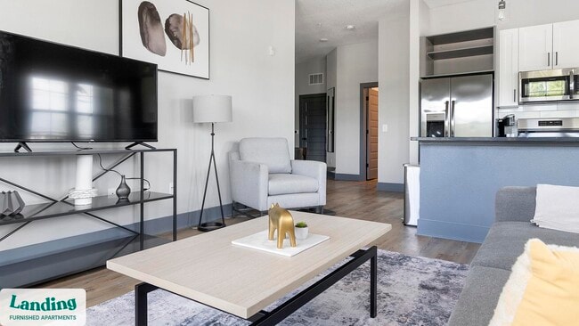 Building Photo - 14041 Hyatt Rd