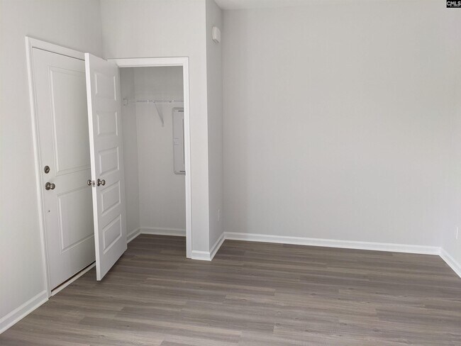 Foto del edificio - 200 Bluewing Dr