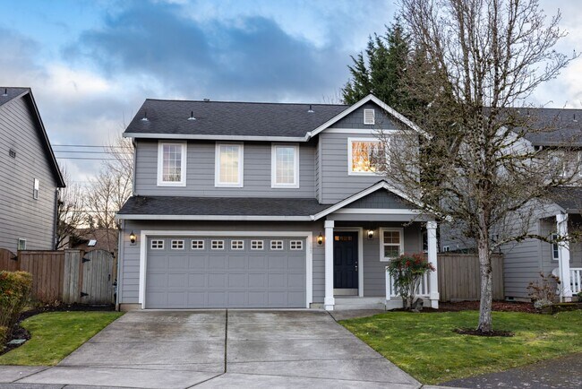 Building Photo - Three bedroom home in Salmon Creek.  Built...
