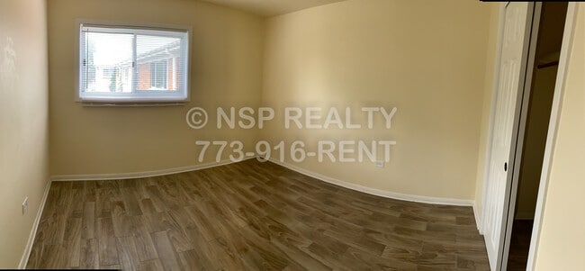Building Photo - 1302 Carol St