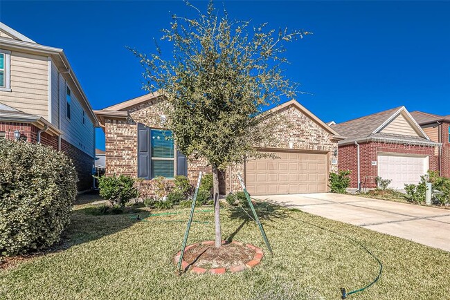 Foto del edificio - 16634 Live Oak Canyon Dr