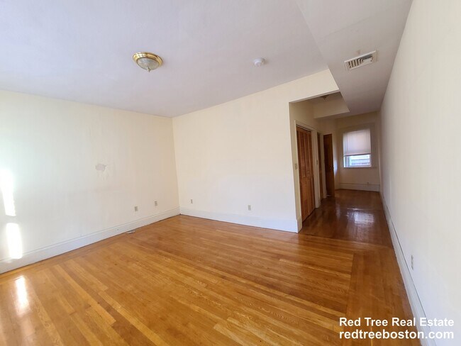 Photo - 1406 Beacon St Apartment