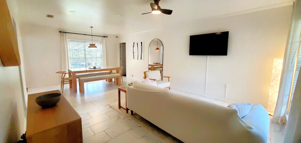 Sala de estar/comedor - 9058 Baker Dr