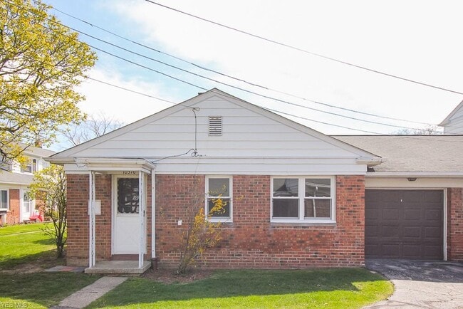 Building Photo - 10376 Manorford Dr
