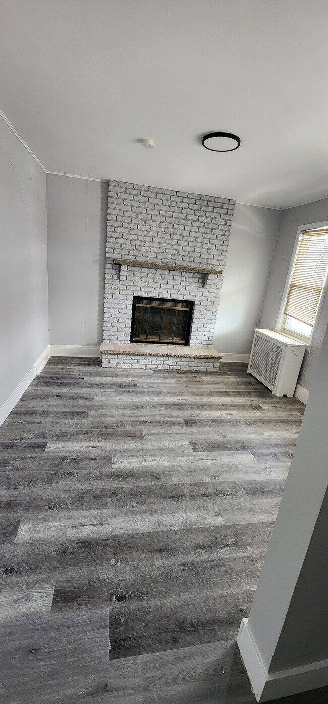 Foto del edificio - 1760 Winfield St