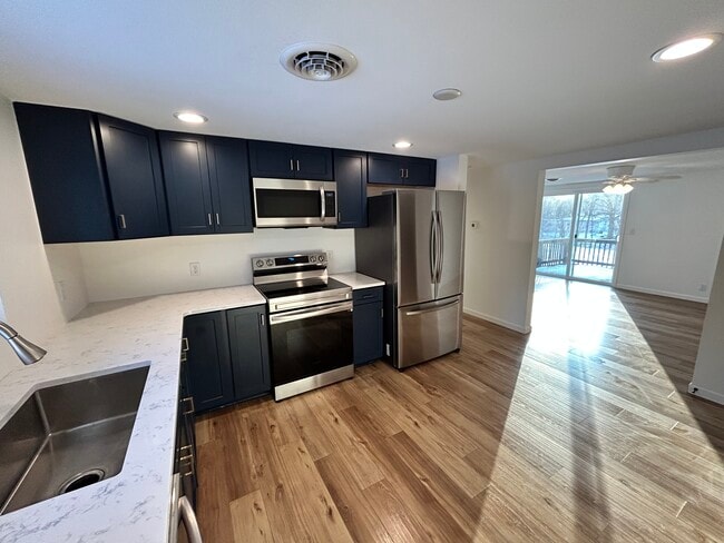 Building Photo - 2271 S Cost a Plenty Rd