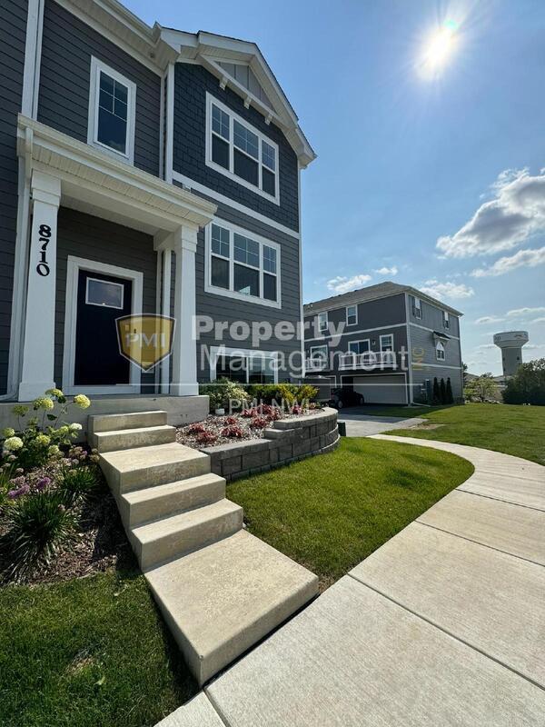 Building Photo - 8710 Larkspur Ln