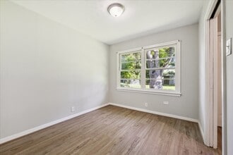 Building Photo - 1108 Orange St