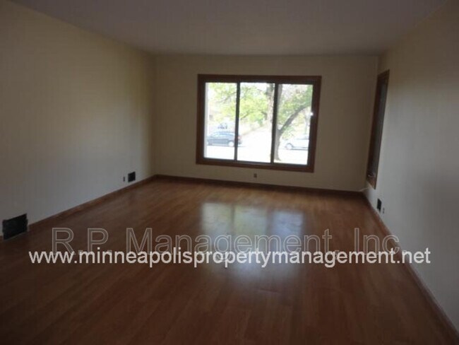 Foto del edificio - 4200 Valley View Rd