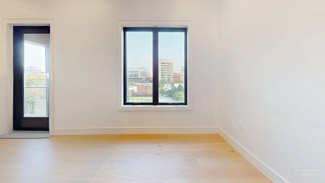 Foto del edificio - 50 Leo M Birmingham Pkwy