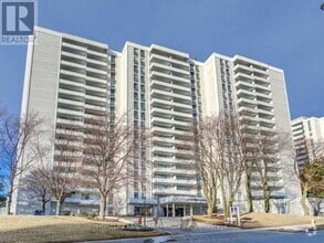 Building Photo - 10-1610 Parkway Forest Dr