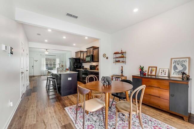 Dining Area - 790 Bradburn Village Way