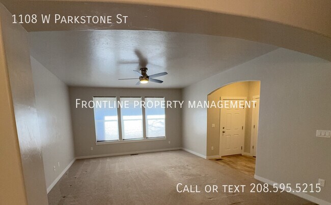 Foto del edificio - 1108 W Parkstone St