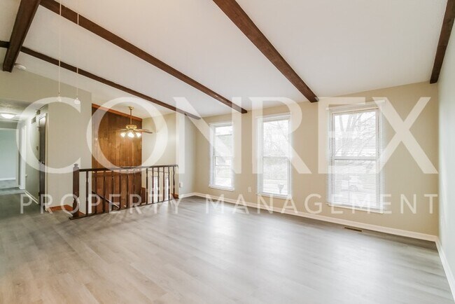 Building Photo - Welcome Home!