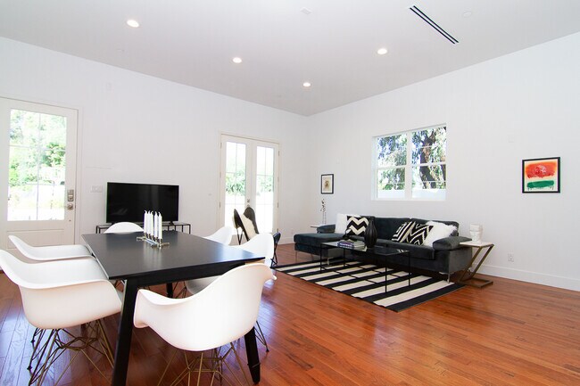 Living Room - 4227 Ince Blvd