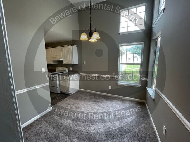 Building Photo - 1717 Bradford Ln