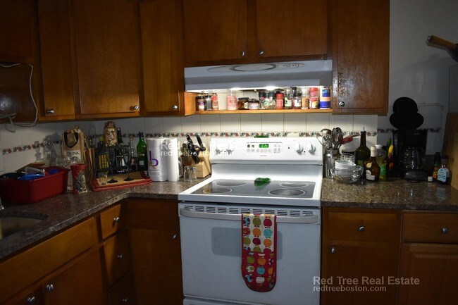 Foto del edificio - 39 Englewood Ave
