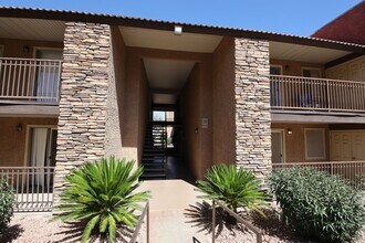 Building Photo - 5405 Indian River Dr