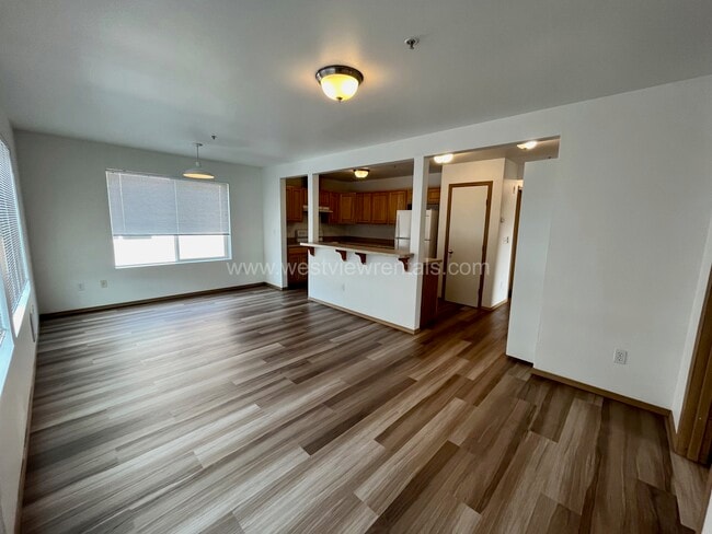 Building Photo - Broadway Apartments