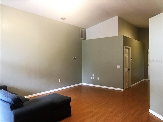 Foto del edificio - 3617 Joshua Ln