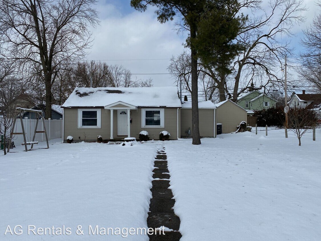Foto principal - 3 br, 1 bath House - 948 Cottage Ave