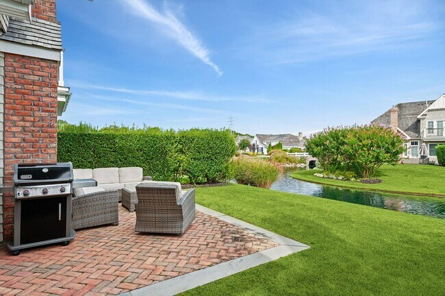 Foto del edificio - 1404 High Pond Ln