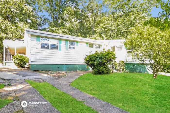 Primary Photo - 3130 Ashwood Rd